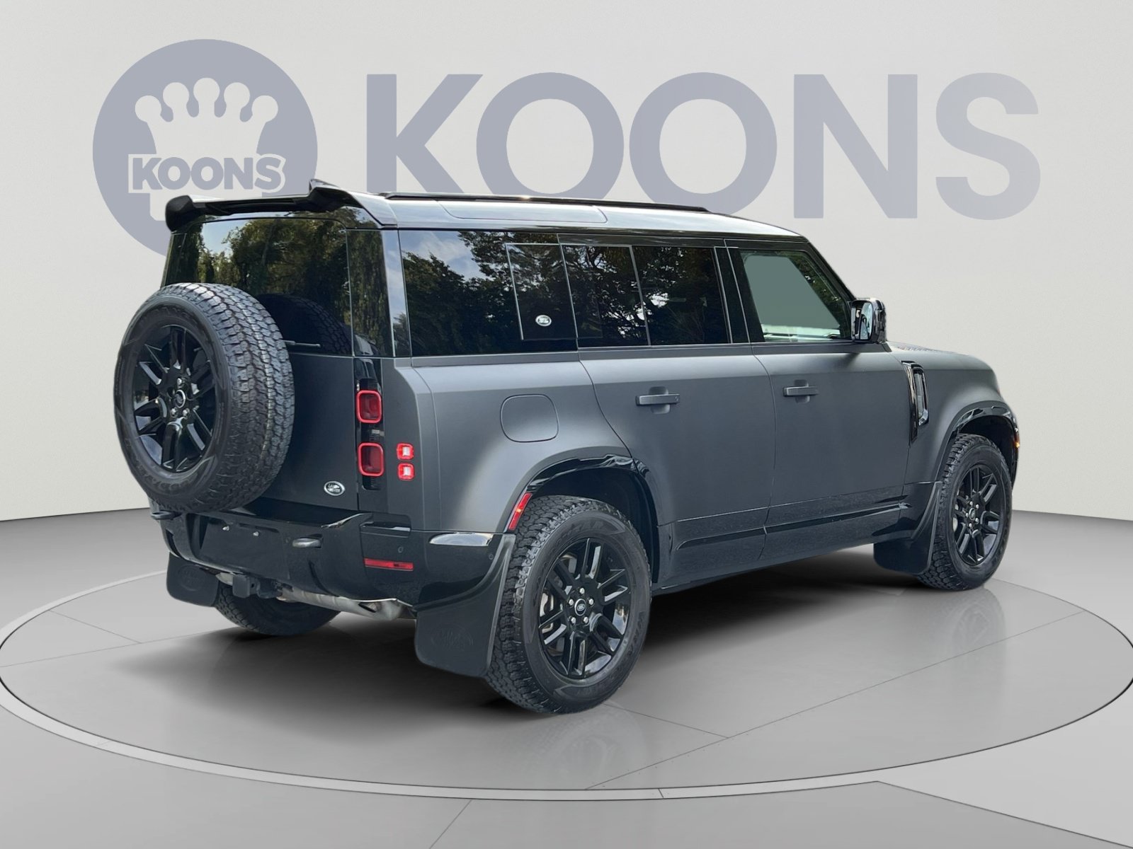 Used 2022 Land Rover Defender 110 X-Dynamic HSE AWD/4WD image 11