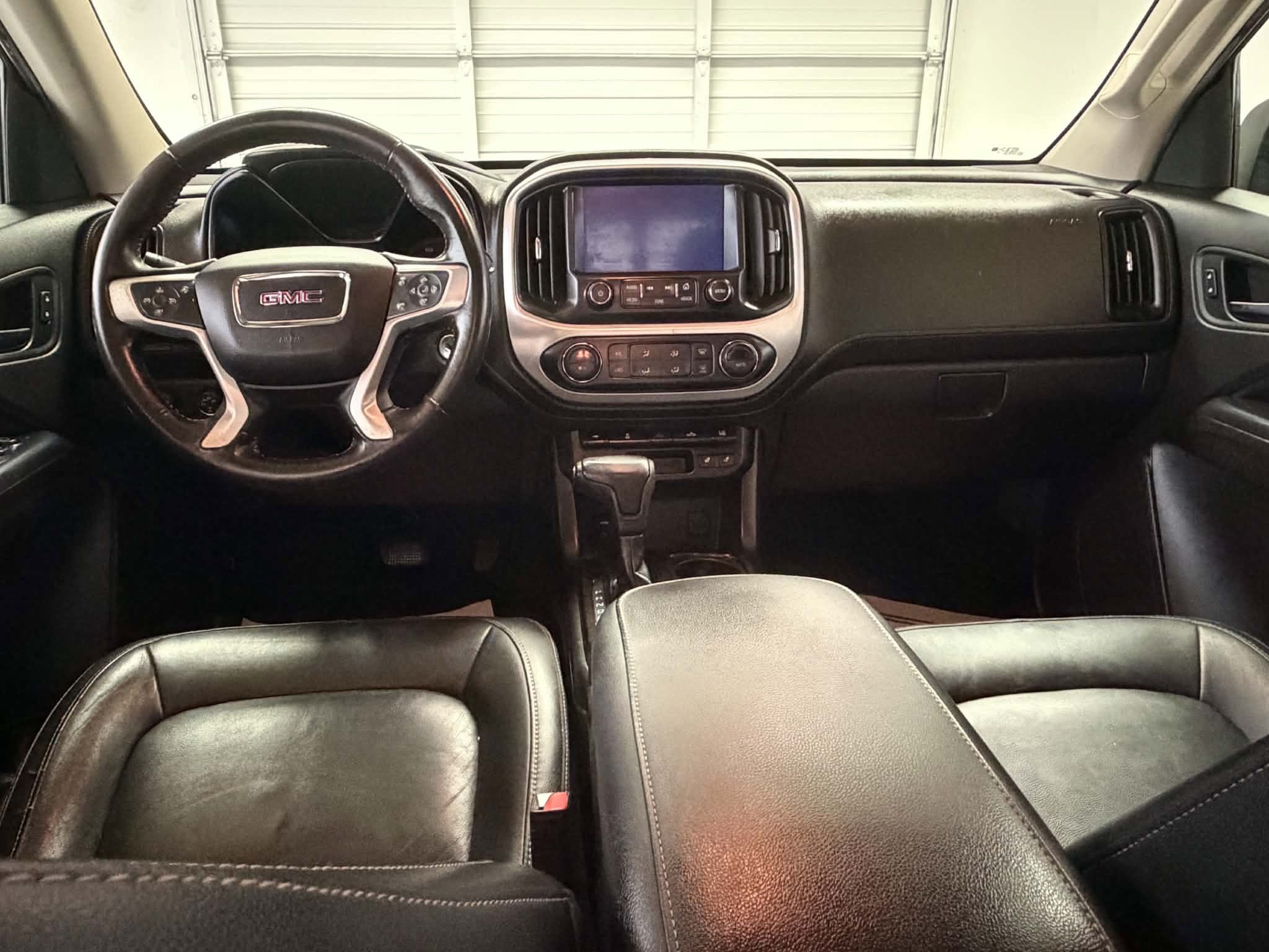 Used 2015 GMC Canyon SLT w/ Driver Alert Package AWD/4WD image 23