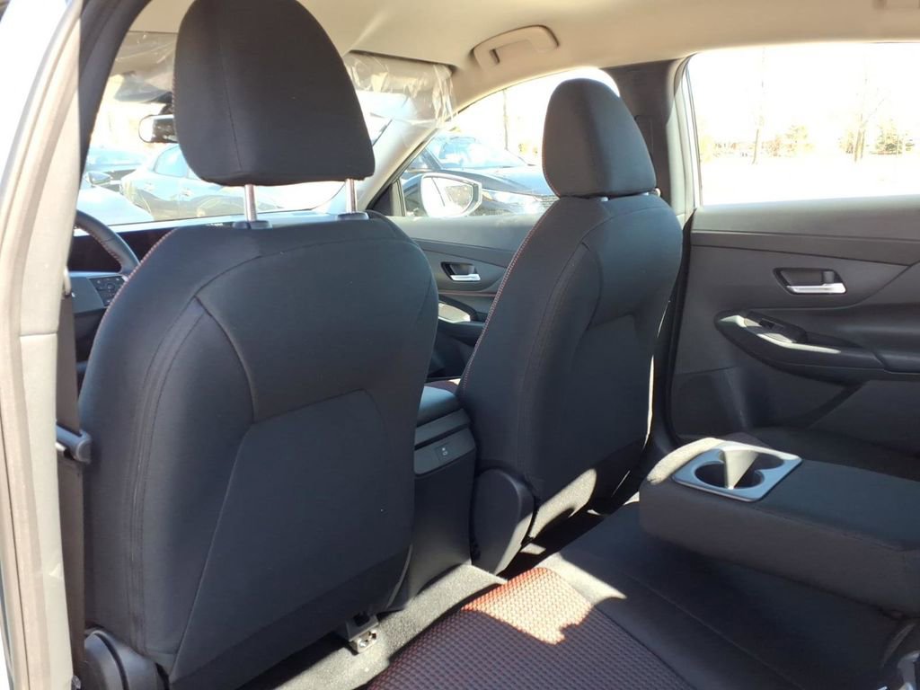 New 2026 Nissan Sentra SR image 27