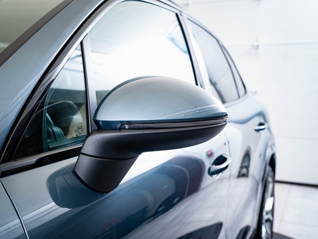 Used 2019 Porsche Cayenne image 16