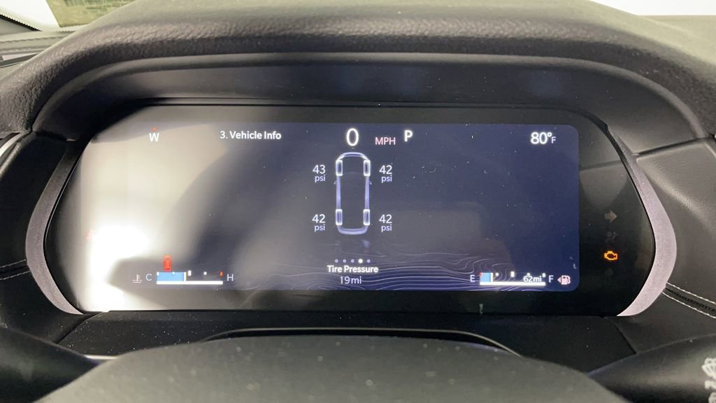 New 2025 Jeep Grand Cherokee L Laredo image 27