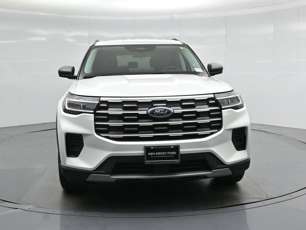 New 2026 Ford Explorer Active RWD image 22