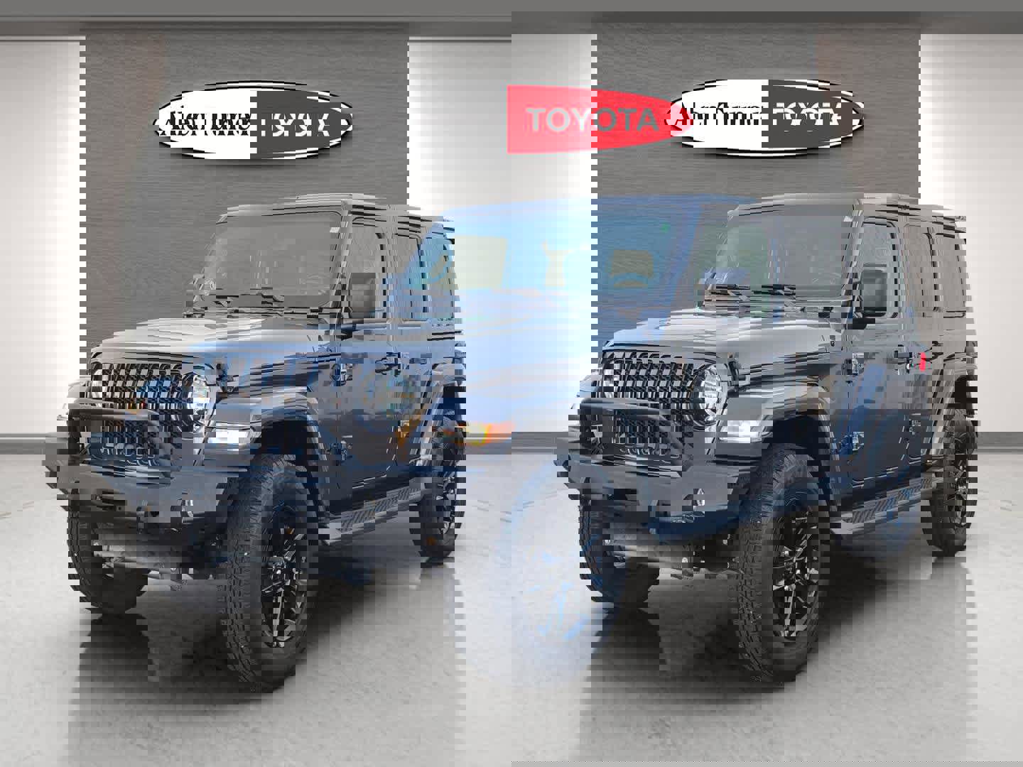 Used 2021 Jeep Wrangler Unlimited Sahara video 3