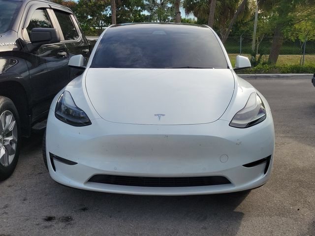 Used 2022 Tesla Model Y Performance AWD/4WD image 2