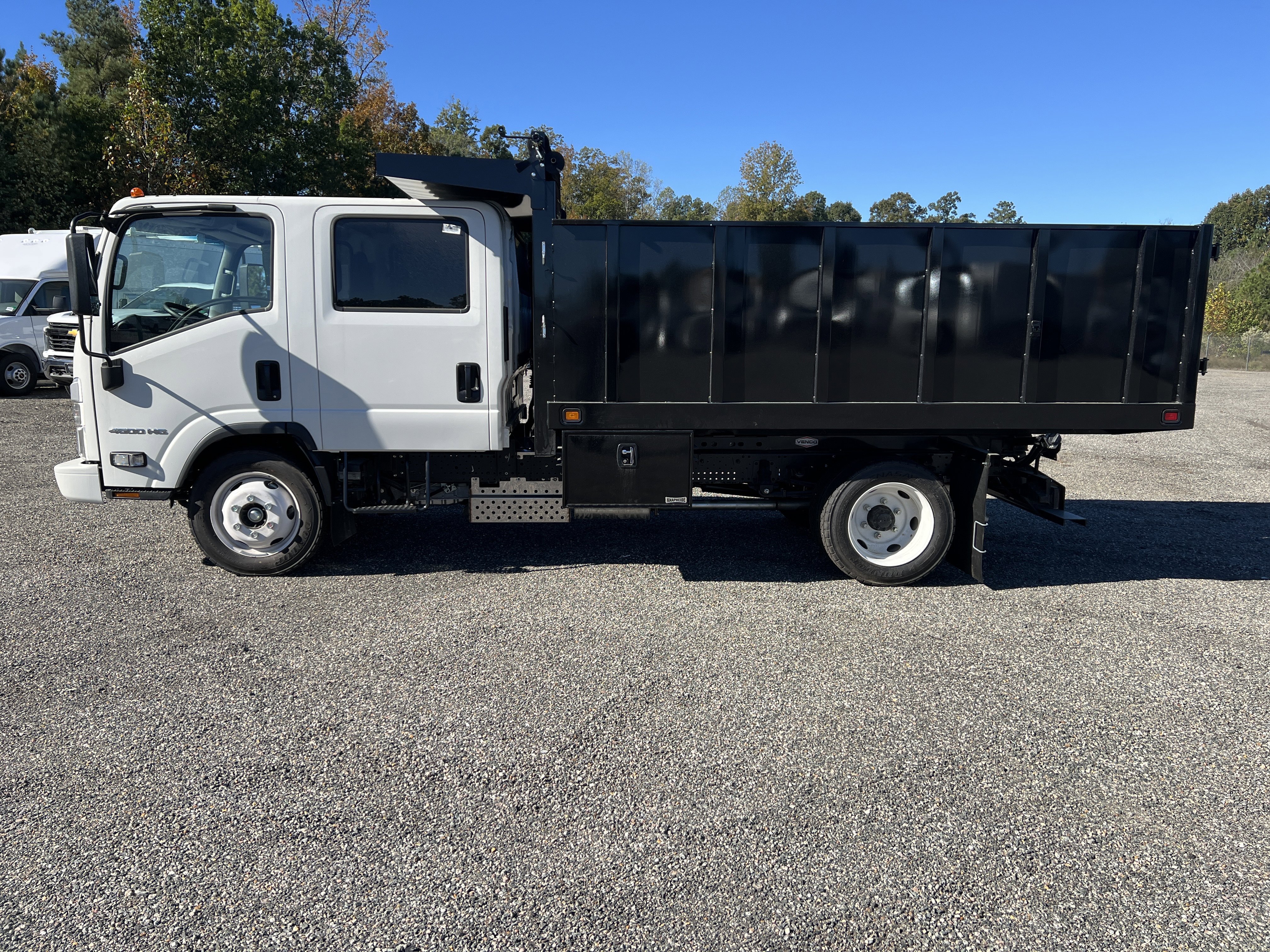 New 2025 Chevrolet Low Cab Forward image 6