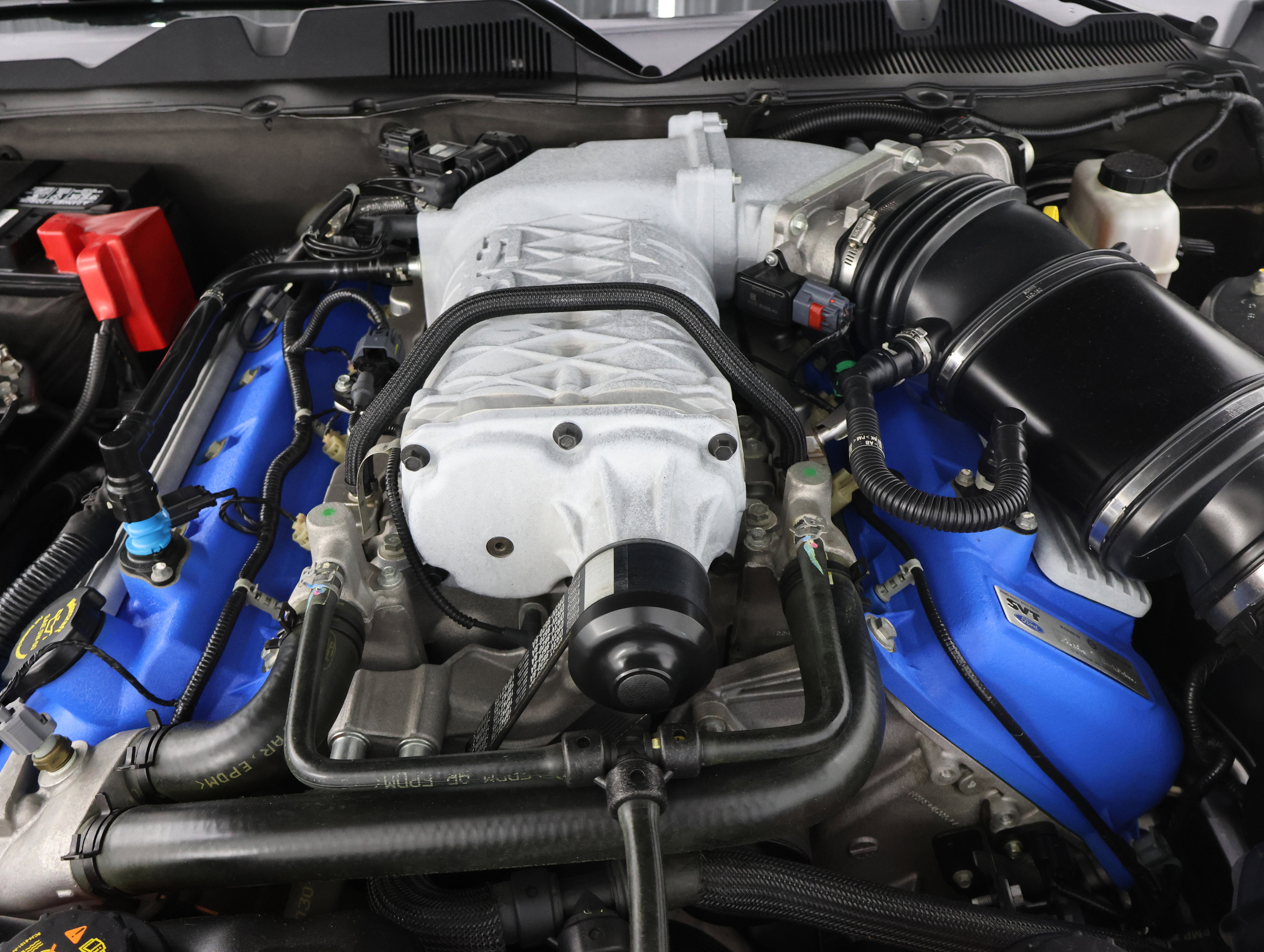 Used 2013 Ford Mustang Shelby GT500 RWD image 18