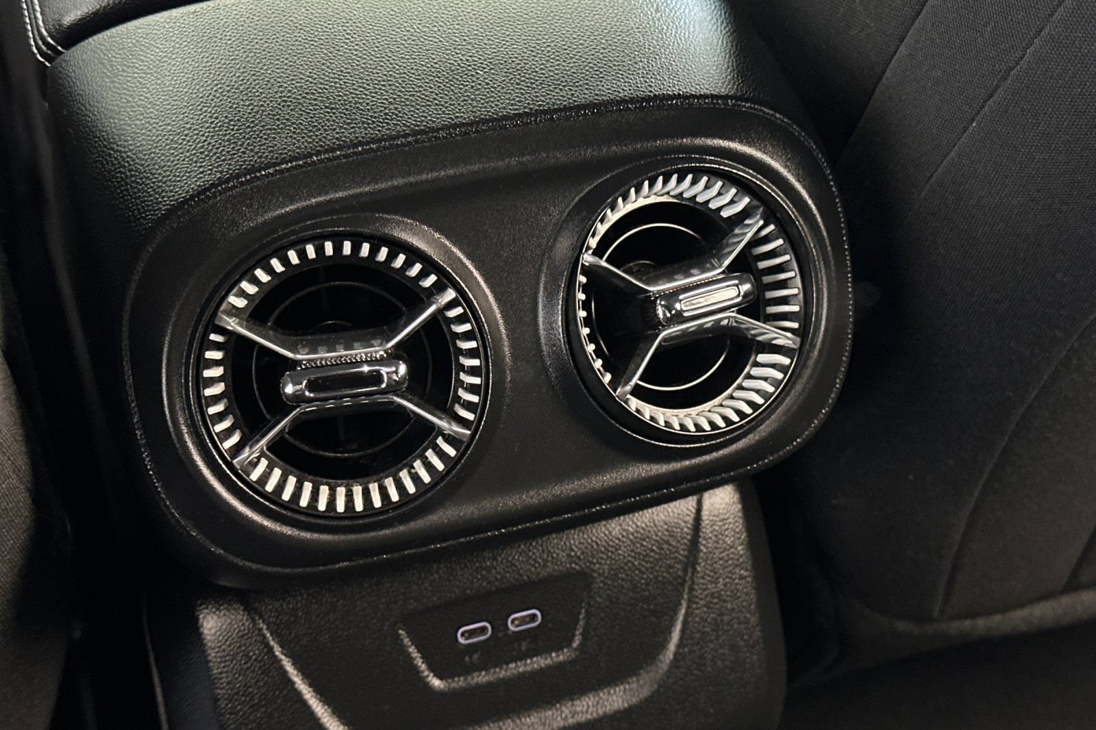 Used 2025 Chevrolet Blazer EV LT FWD image 15