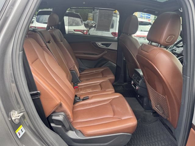 Used 2019 Audi Q7 2.0T Premium Plus AWD/4WD image 32