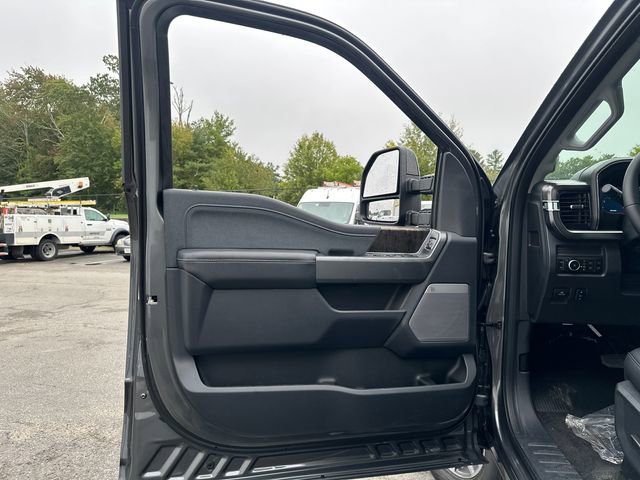 New 2026 Ford F250 Lariat image 19