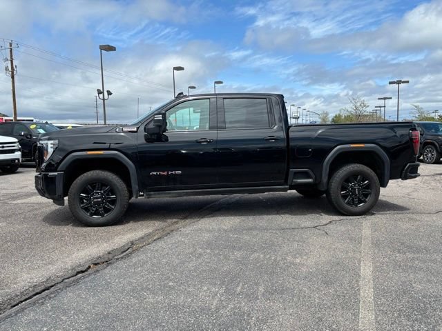 Used 2024 GMC Sierra 2500 AT4 w/ AT4 Premium Plus Package AWD/4WD image 2