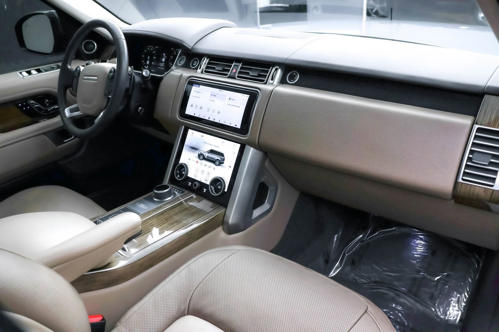 Used 2019 Land Rover Range Rover HSE image 29