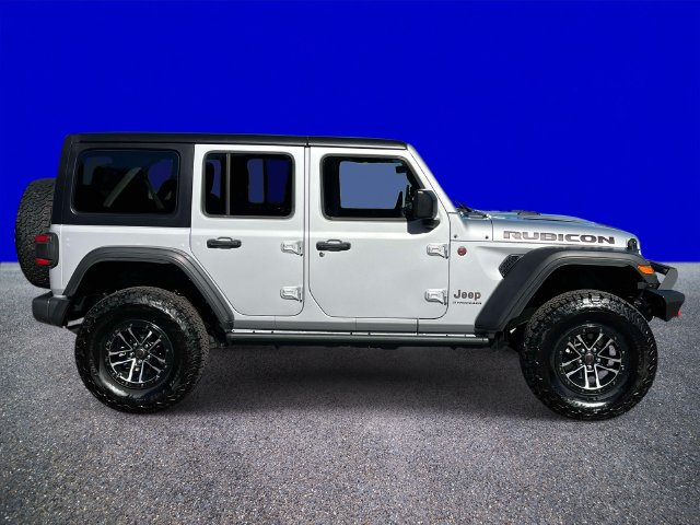 Used 2024 Jeep Wrangler Unlimited Rubicon w/ XTREMEE 35" Tire Package AWD/4WD image 2
