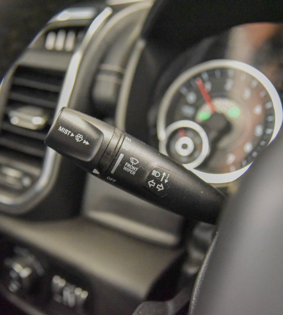 Used 2025 RAM 1500 Laramie image 28