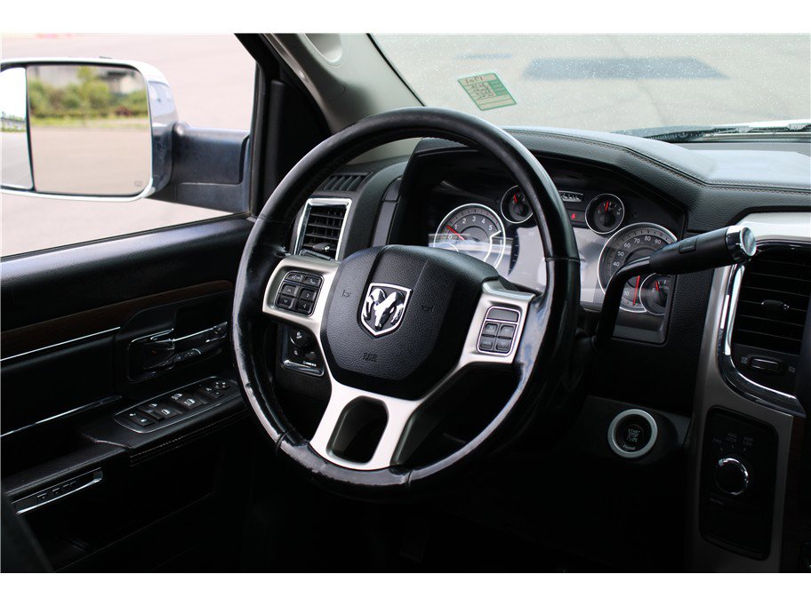 Used 2016 RAM 3500 Laramie AWD/4WD image 40