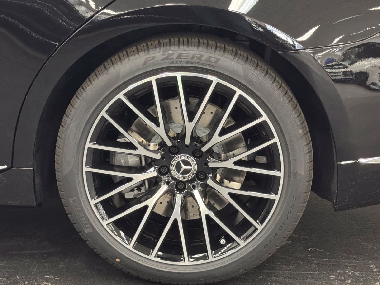 New 2027 Mercedes-Benz S 580 4MATIC Sedan image 18