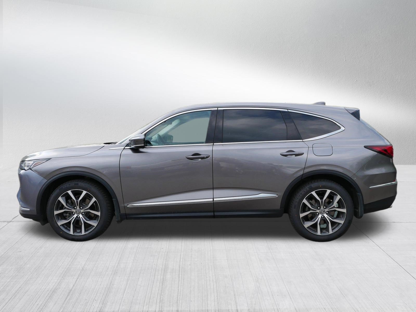 Certified 2024 Acura MDX SH-AWD w/ Technology Package image 4