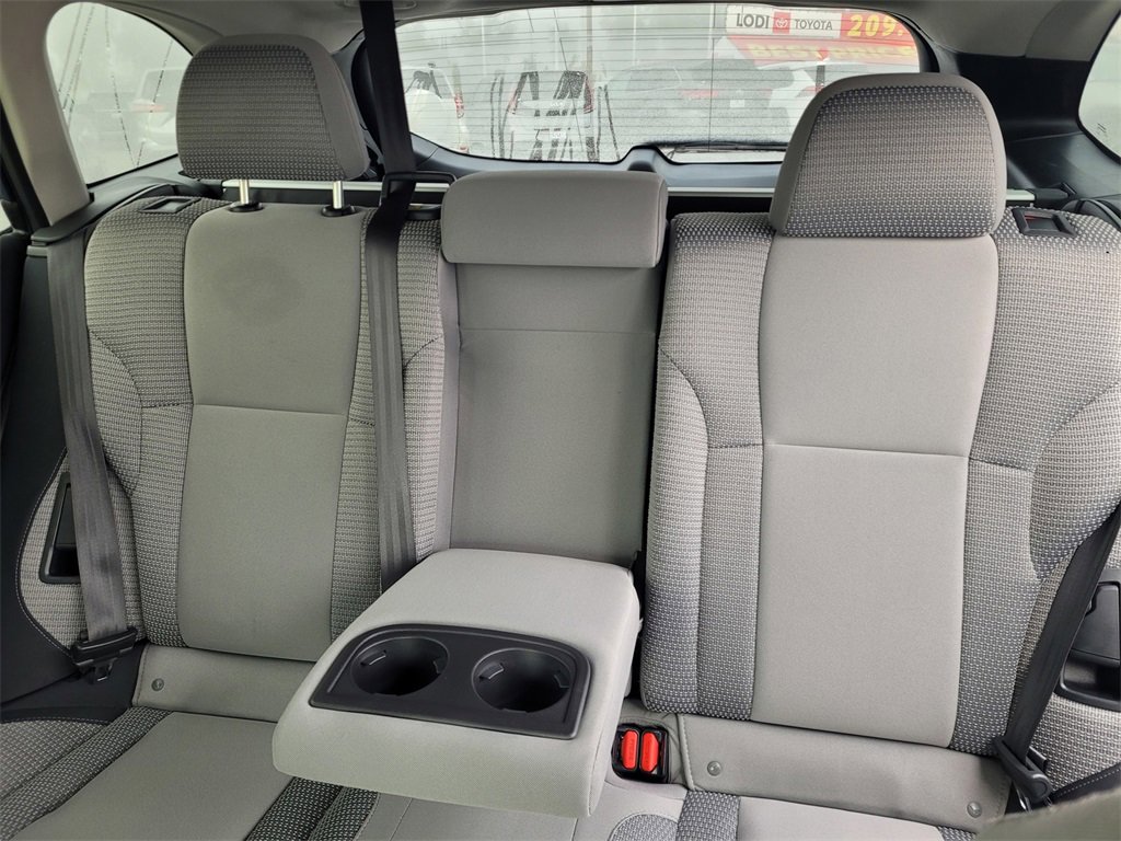 Used 2022 Subaru Outback Premium image 12