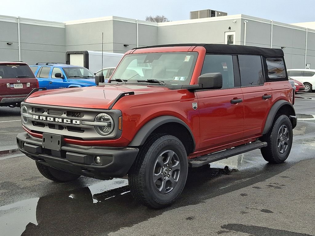Used 2023 Ford Bronco Big Bend image 3