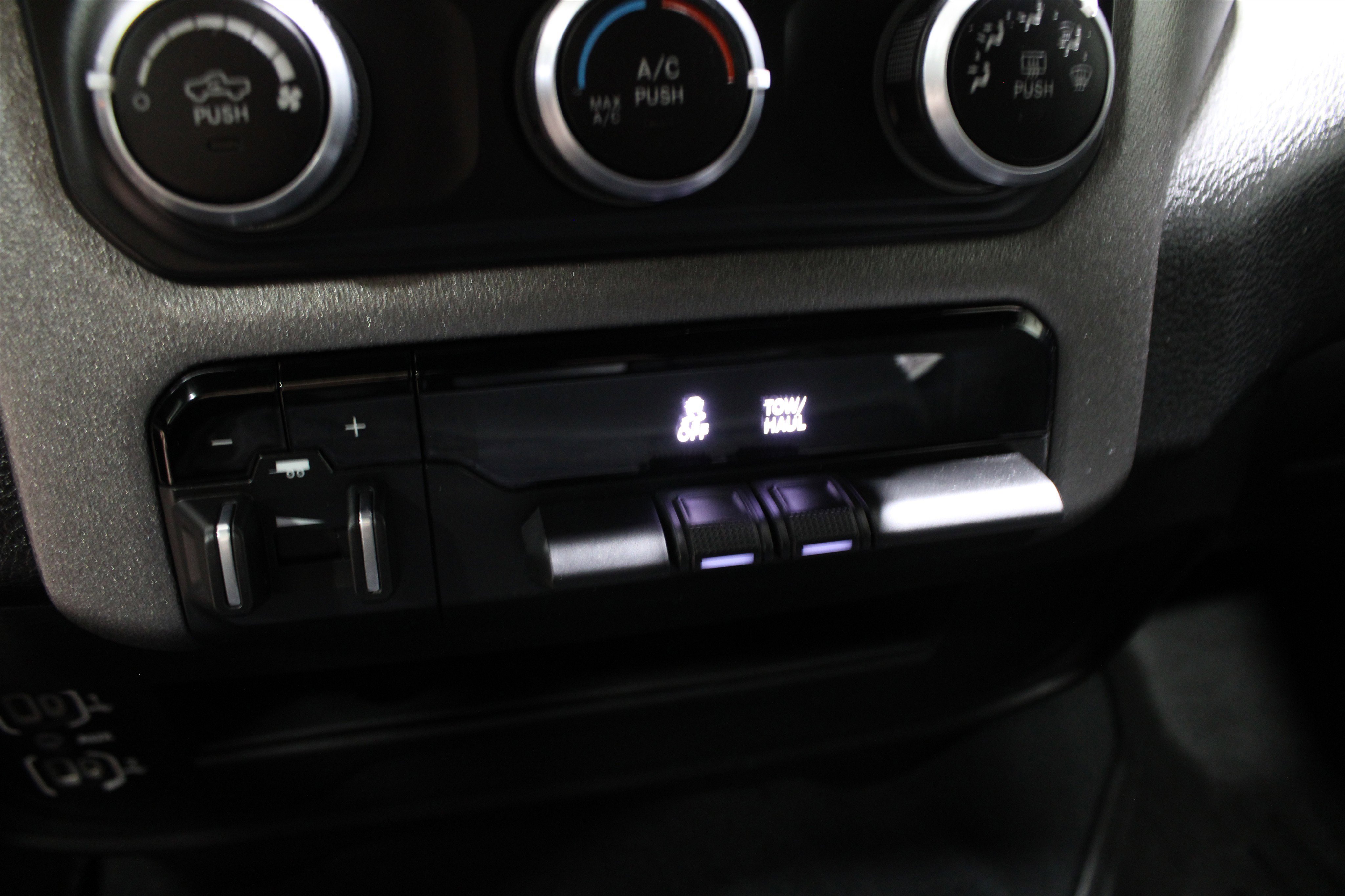 Used 2022 RAM 2500 Tradesman image 22