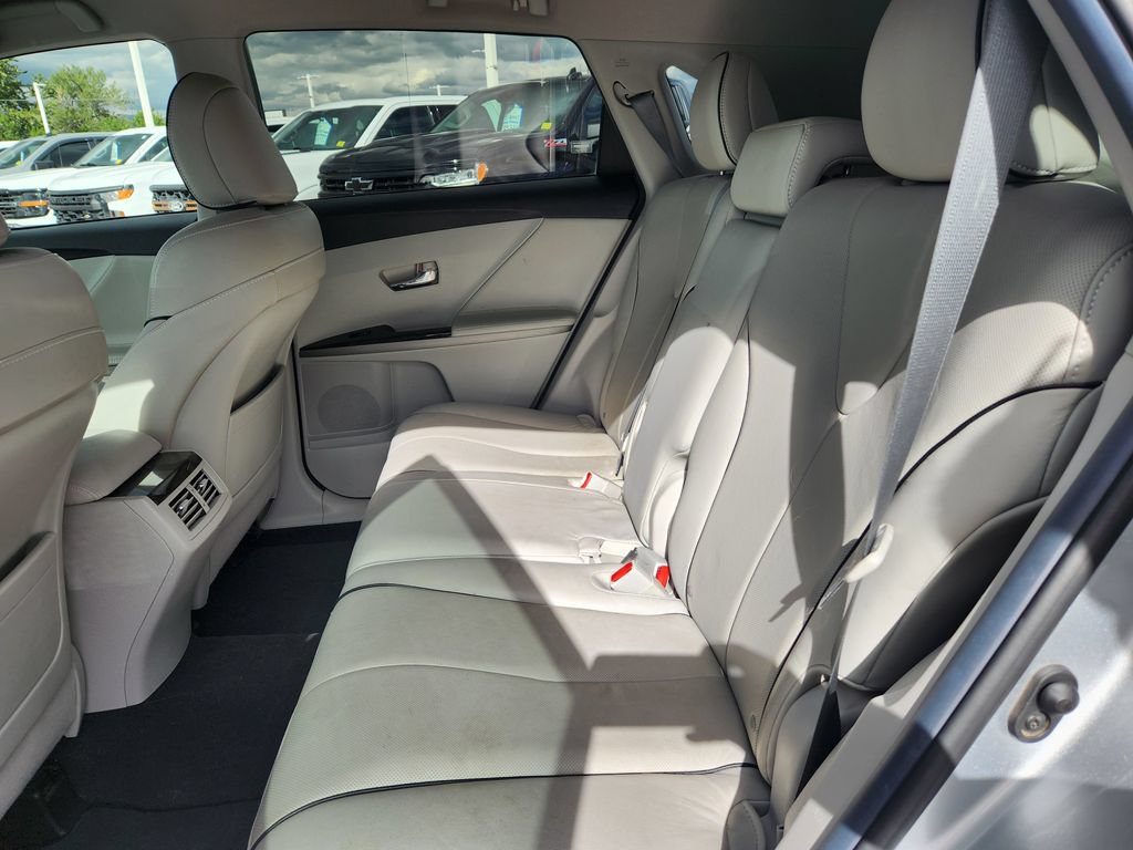 Used 2015 Toyota Venza XLE AWD/4WD image 4