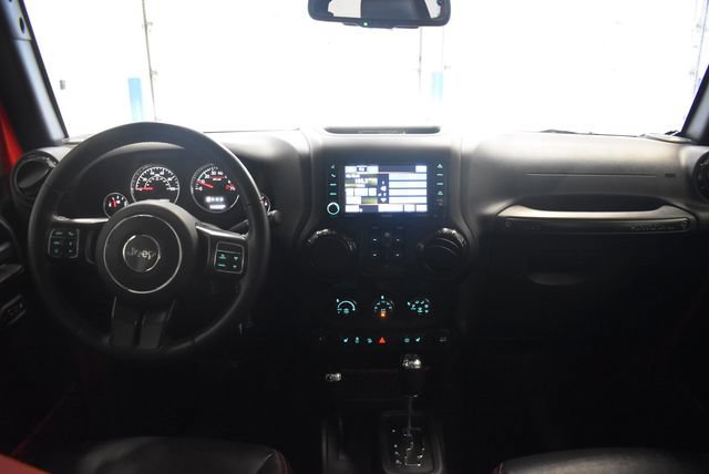 Used 2018 Jeep Wrangler Unlimited Rubicon AWD/4WD image 5