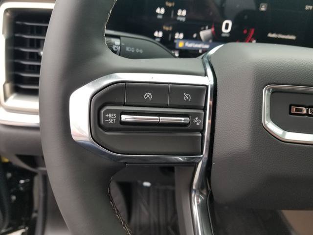 New 2026 GMC Canyon Denali w/ LPO, Black Badging Package AWD/4WD image 10