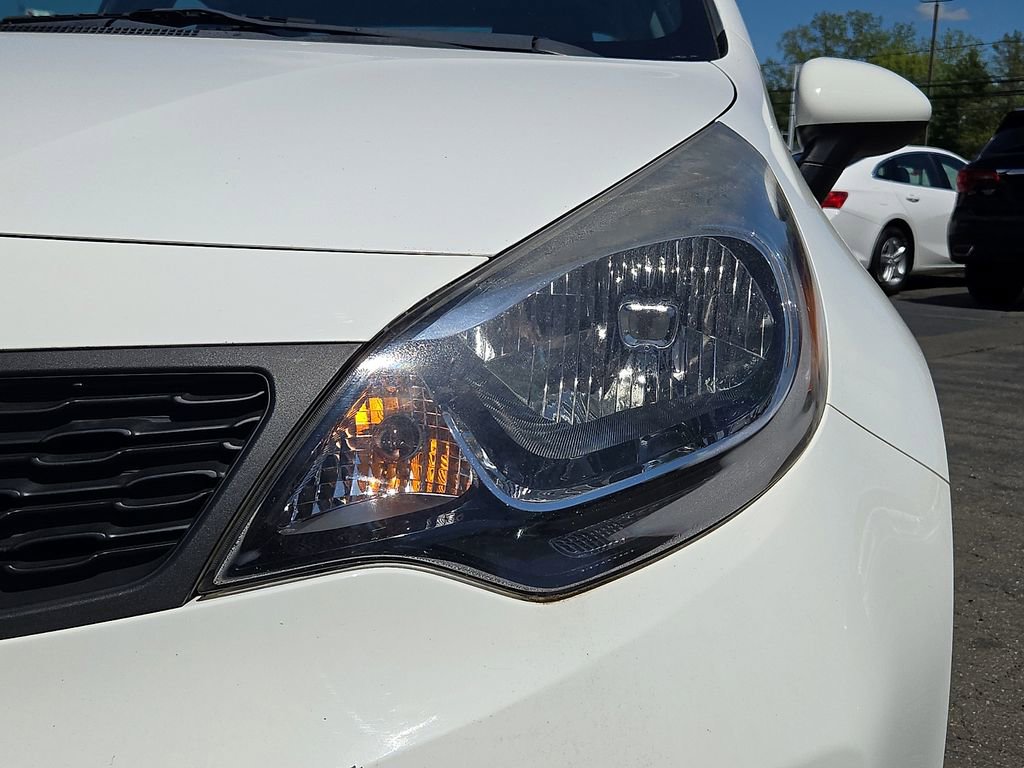 Used 2014 Kia Rio LX FWD image 11