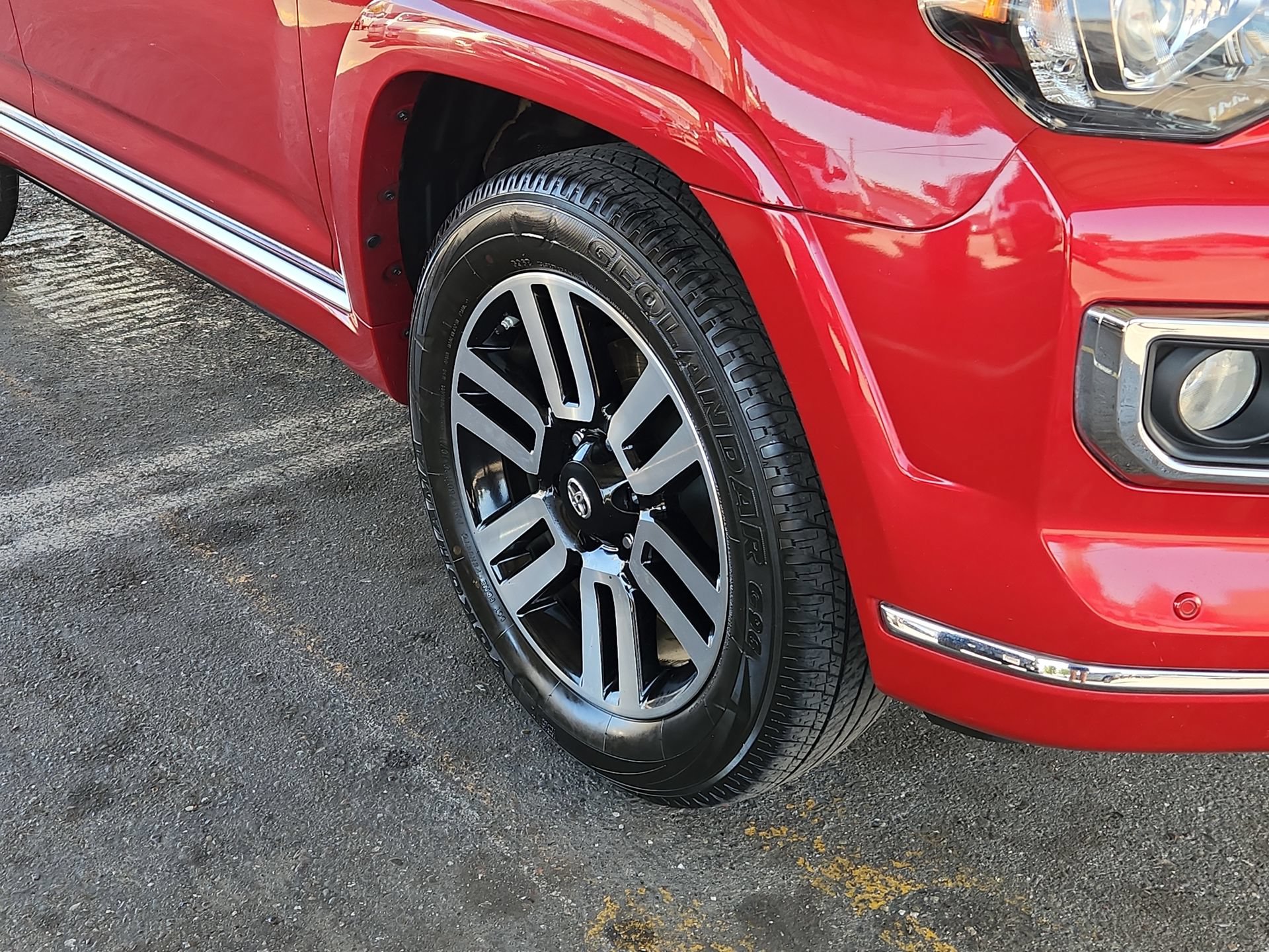 Used 2016 Toyota 4Runner Limited AWD/4WD image 19