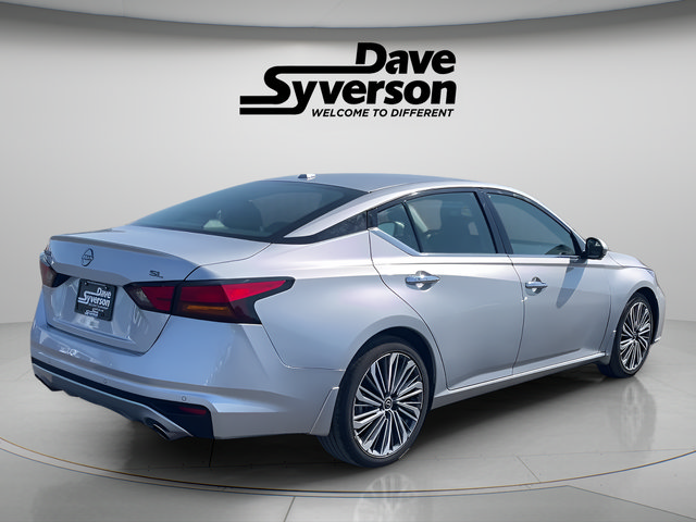 Used 2025 Nissan Altima 2.5 SL FWD image 5