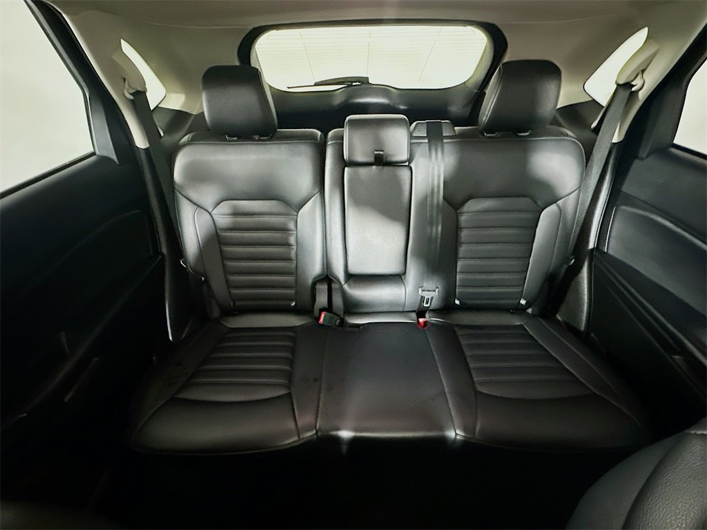 Used 2024 Ford Edge SEL image 13