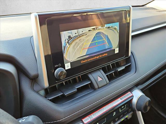 Used 2025 Toyota RAV4 LE image 12