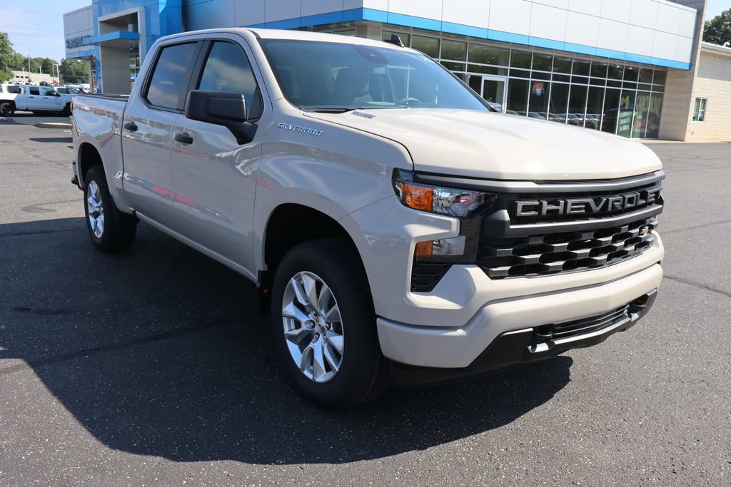 New 2026 Chevrolet Silverado 1500 Custom AWD/4WD image 2