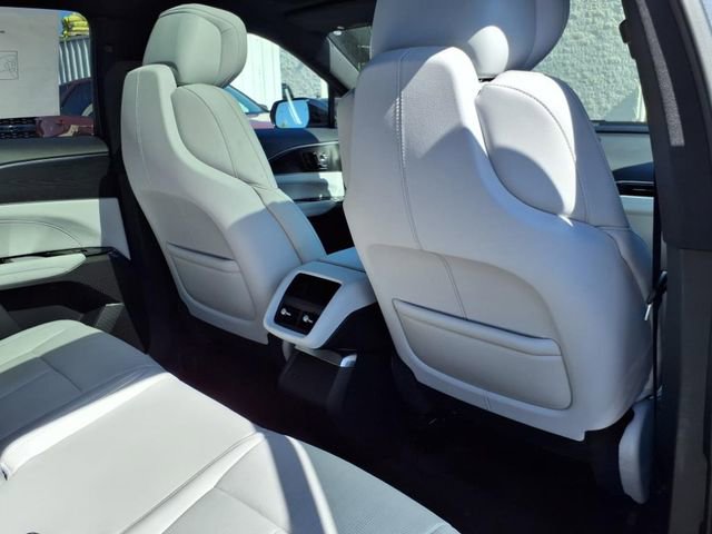 New 2025 Cadillac Lyriq Sport image 21