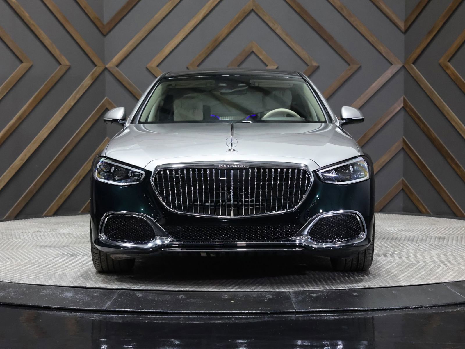 Used 2024 Mercedes-Benz Maybach S 580 4MATIC image 12