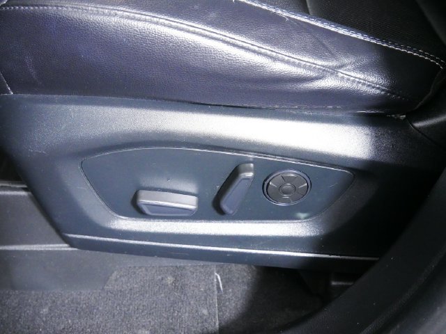 Used 2021 Ford Explorer ST w/ Equipment Group 401A AWD/4WD image 22