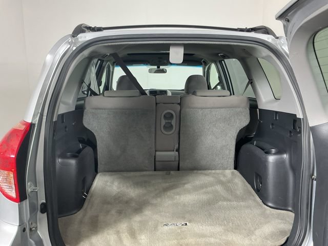 Used 2006 Toyota RAV4 4WD image 24