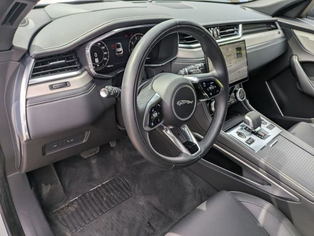 Used 2026 Jaguar F-PACE R-Dynamic S image 7