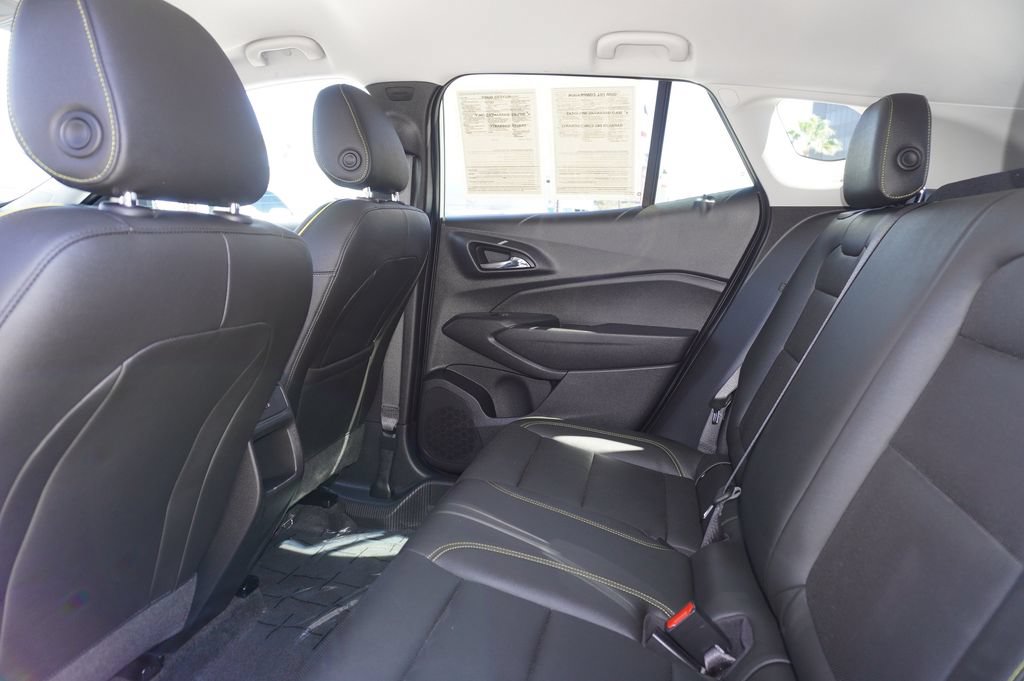 Used 2026 Chevrolet Trax ACTIV w/ Driver Confidence Package FWD image 8
