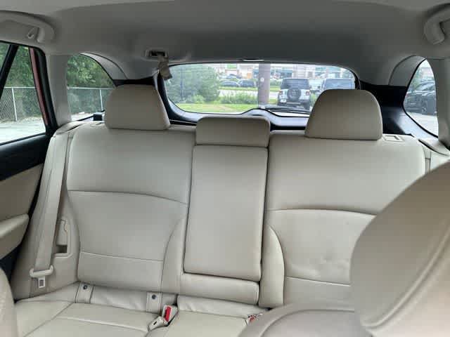 Used 2019 Subaru Outback 2.5i Limited AWD/4WD image 5