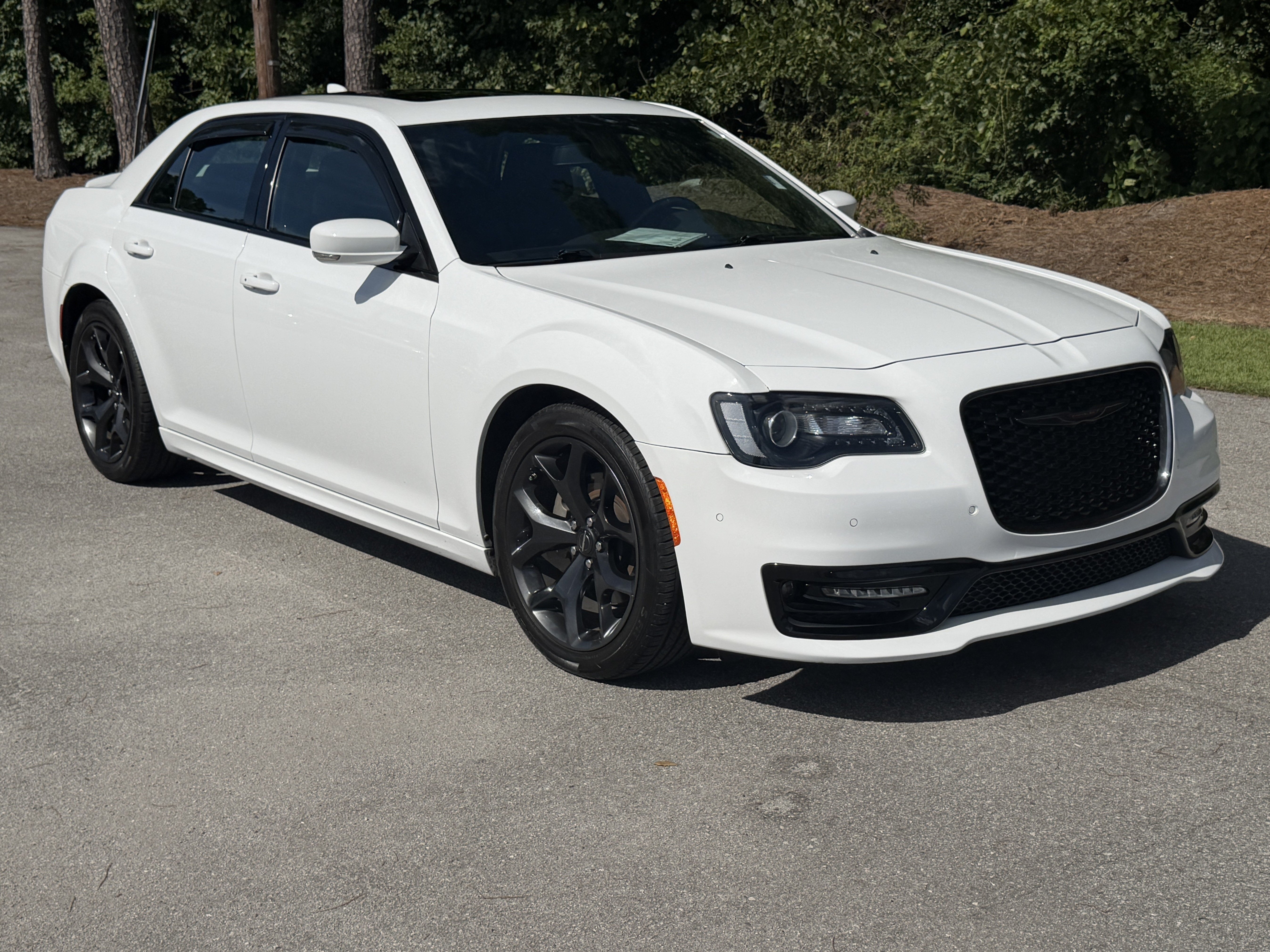 Used 2022 Chrysler 300 S RWD image 30