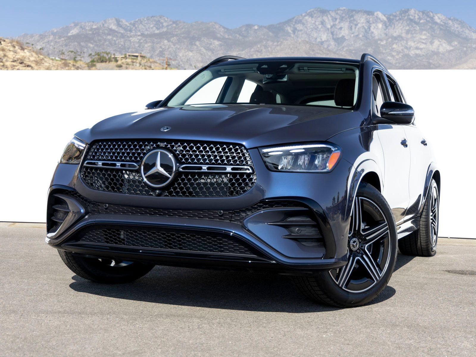 New 2026 Mercedes-Benz GLE 450 4MATIC video 1