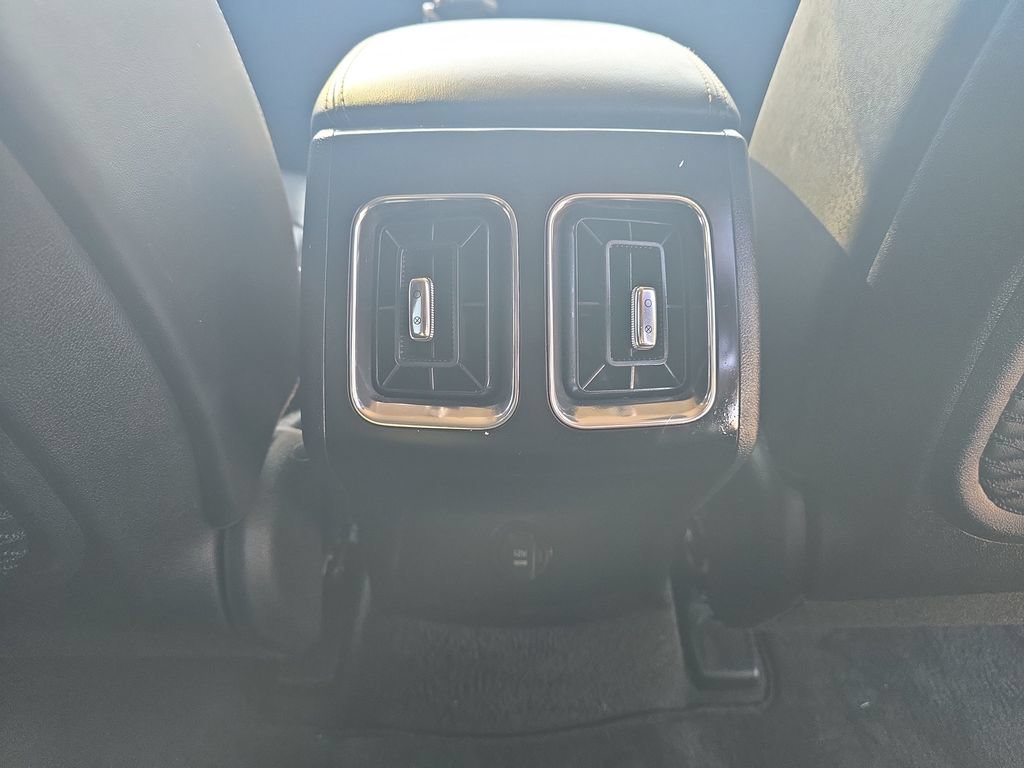 Used 2024 Kia Sorento S w/ Panoramic Sunroof Package AWD/4WD image 20