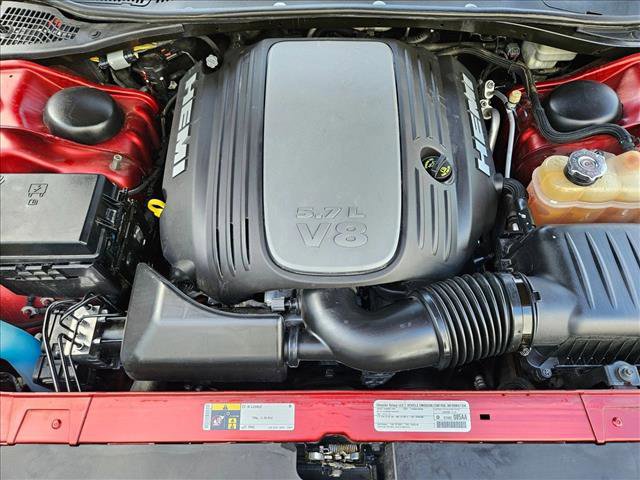 Used 2014 Dodge Challenger R/T image 18