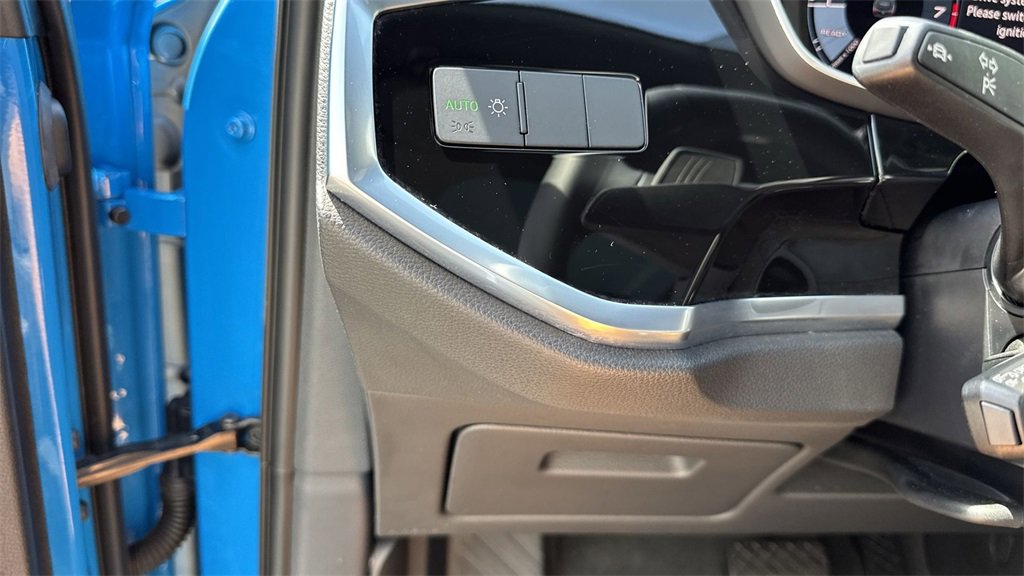 Used 2022 Audi Q3 2.0T Premium w/ Convenience Package image 57