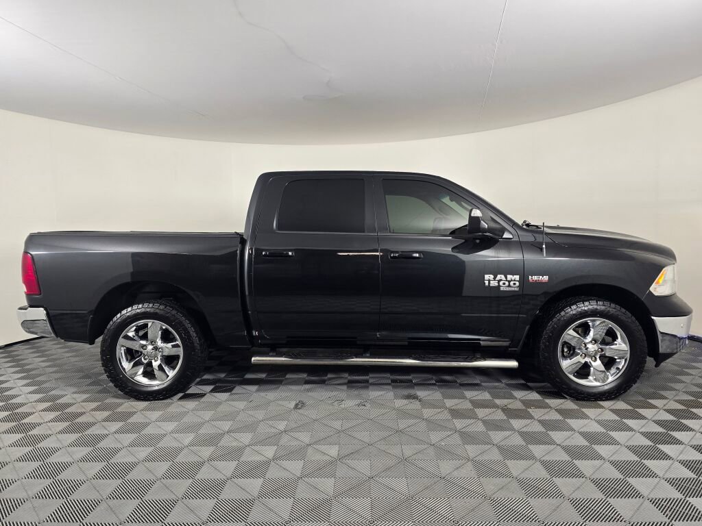 Used 2019 RAM 1500 Big Horn AWD/4WD image 2