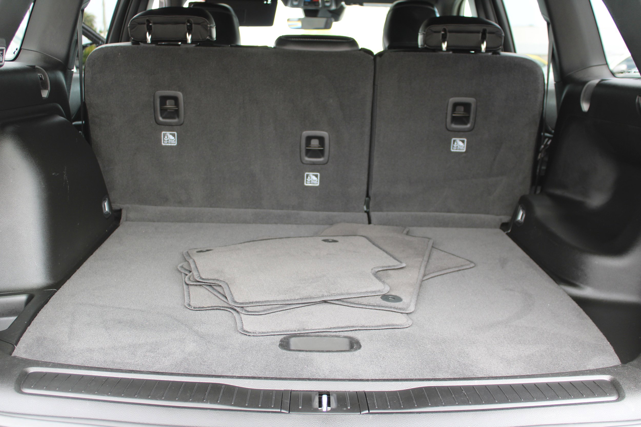 New 2025 Jeep Grand Cherokee Altitude RWD image 29
