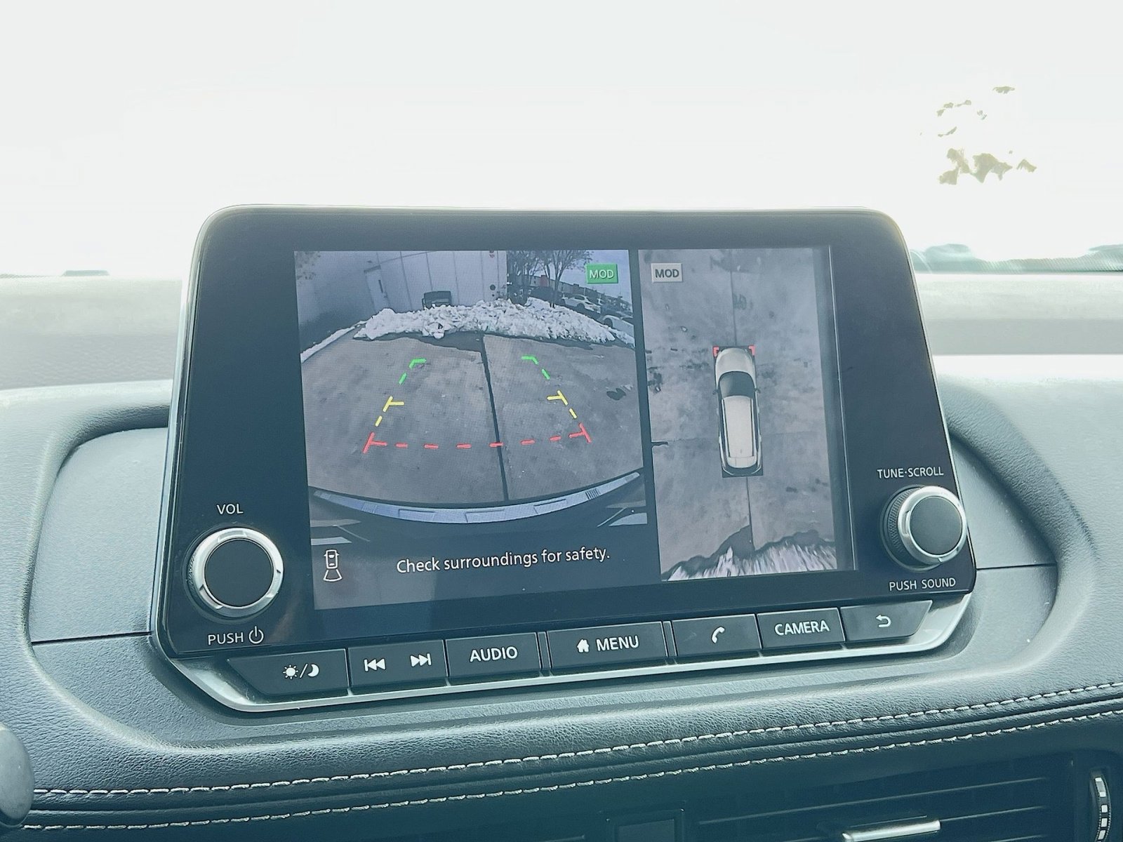 Used 2021 Nissan Rogue SV image 19