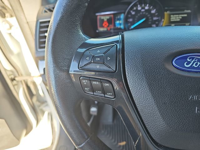 Used 2018 Ford Explorer XLT w/ Equipment Group 202A image 13