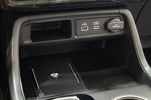 Used 2025 Honda Pilot Touring image 22