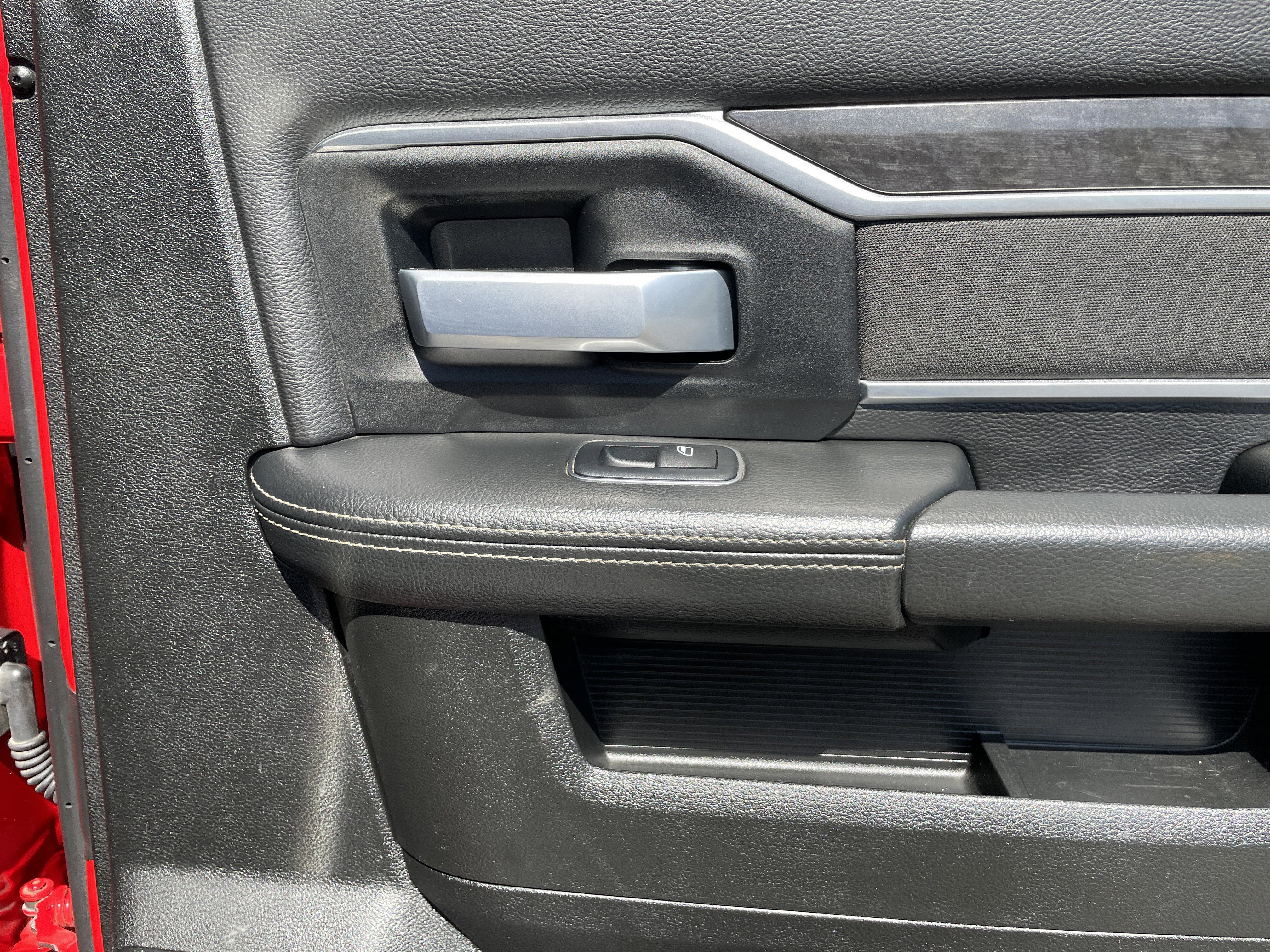 Certified 2024 RAM 3500 Big Horn image 17